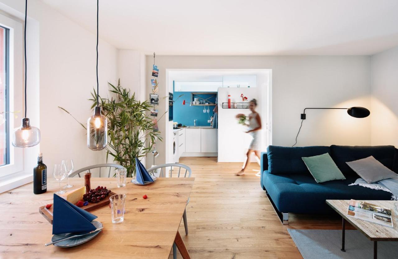 Rotes Haus Bregenz See Wohnung Bagian luar foto
